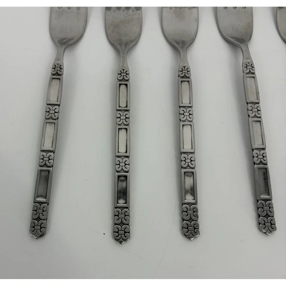 Oneida Community Madrid Dinner Forks Set of 6 No Black Accents Vintage